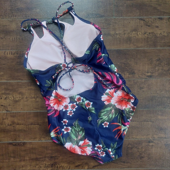 Kona Sol Swim Kona Sol Keyhole Braided Strap Swimsuit Size Large Poshmark